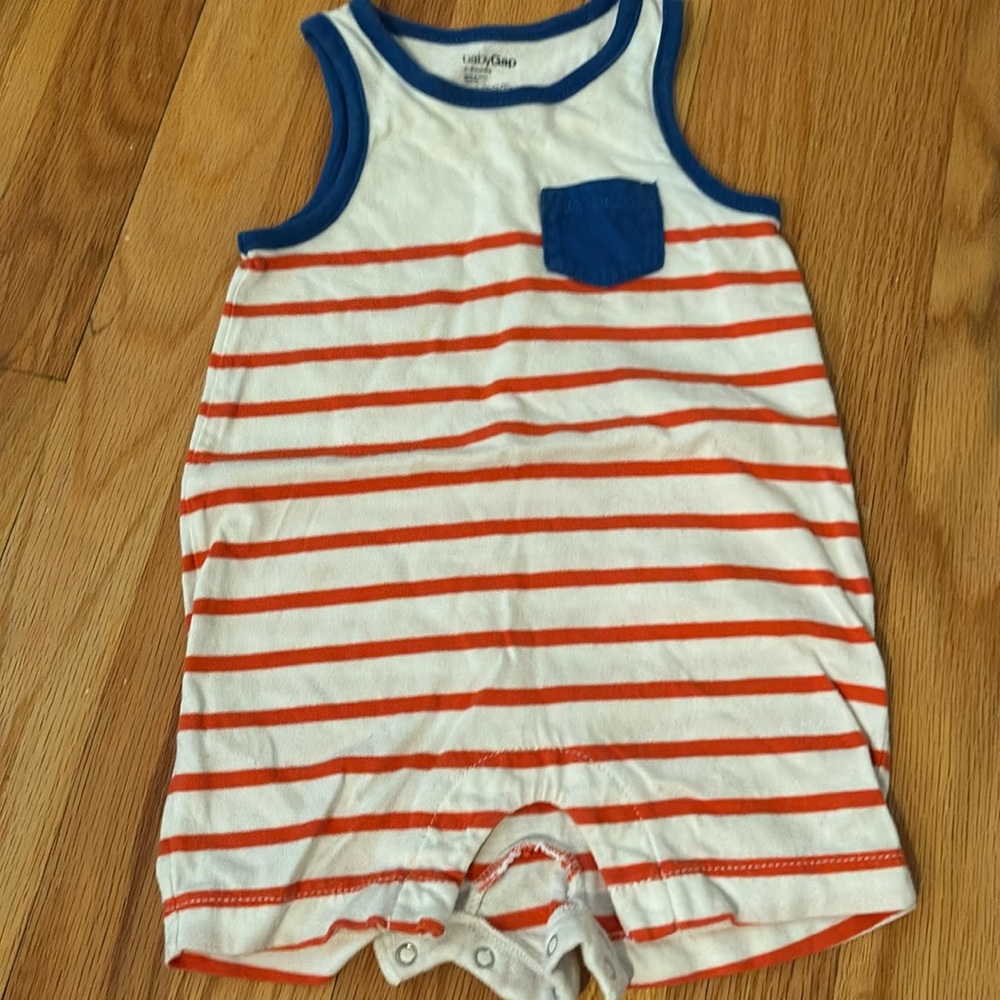 Baby gap tank top onesie size 3-6 months
